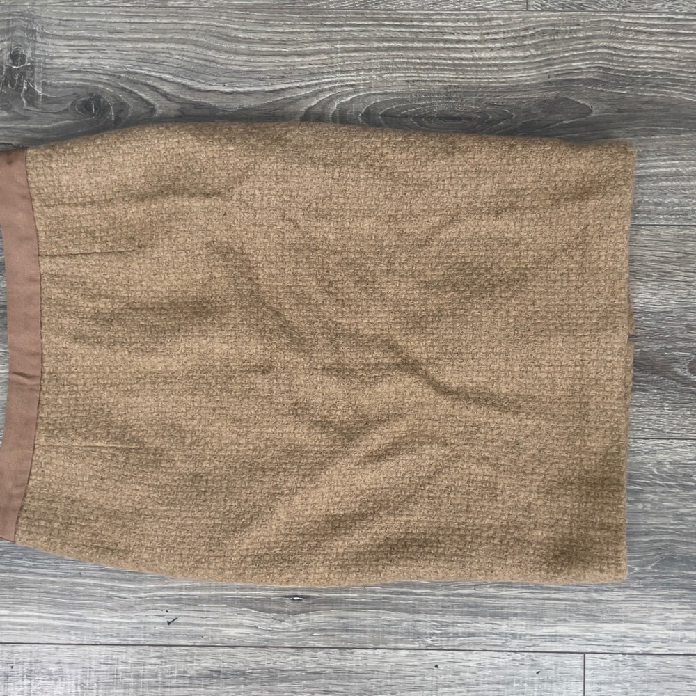 Boden Wool Blend Boucle Pencil Skirt Tan Camel Grosgrain Trim WG454 Size 2P